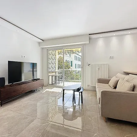 Apartment Intuition - 3 Pieces - 10min Croisette Cannes