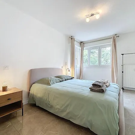 Apartment Intuition - 3 Pieces - 10min Croisette *